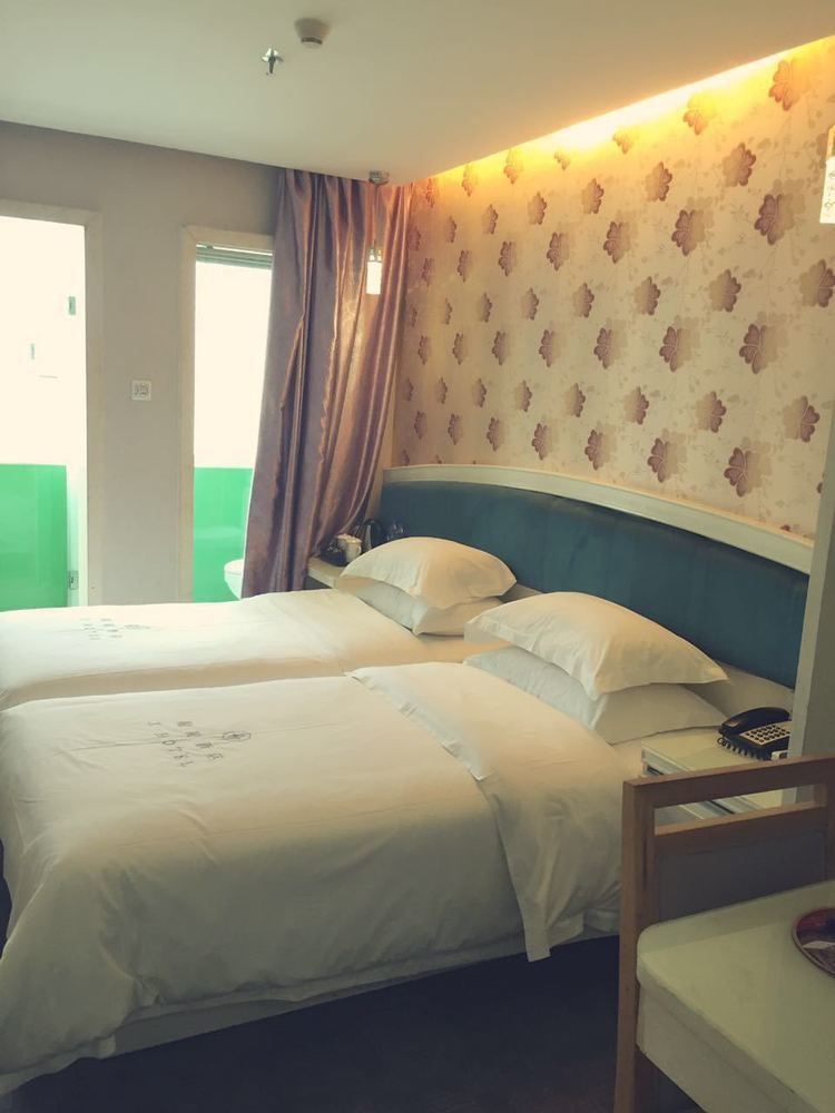 Xinghe Xinfeng Hotel Guangzhou Bagian luar foto